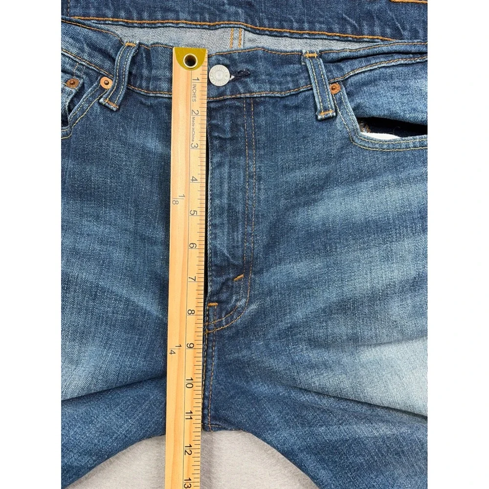 Levis 514 Straight Fit Jeans Mens 38 Medium Wash Made in Mexico